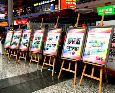 木質(zhì)展架定制加工